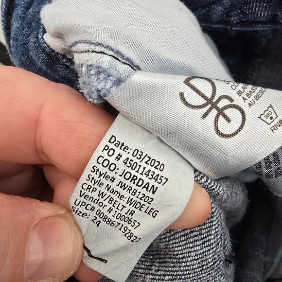 William Rast Junior Women Frayed Hem Wide Leg Crop Jeans Dark Wash Size 24 - Picture 10 of 13